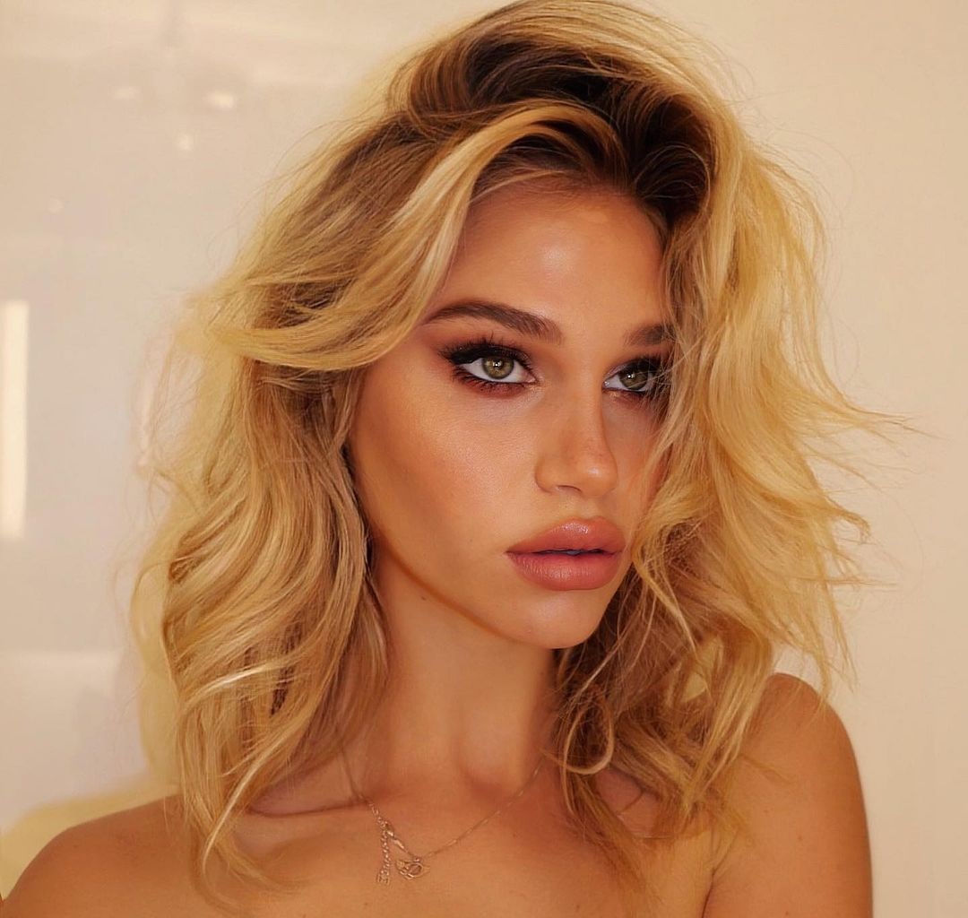 Meredith Mickelson 20 Meredith Mickelson 19 New Hot