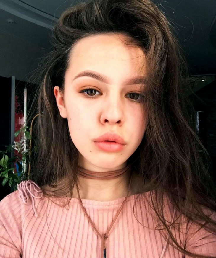 Инстасамка Даша Зотеева 20 Инстасамка Даша Зотеева 19 New Hot