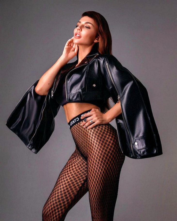 Анна Седокова 102 Анна Седокова 101 New Hot