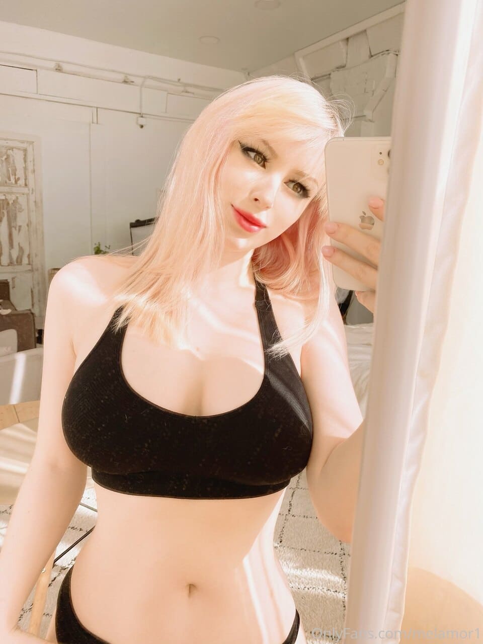 Слив Lady Melamori 10 Слив Lady Melamori 9 New Hot