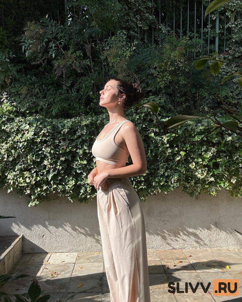 Adelaide Kane Adelaide Kane